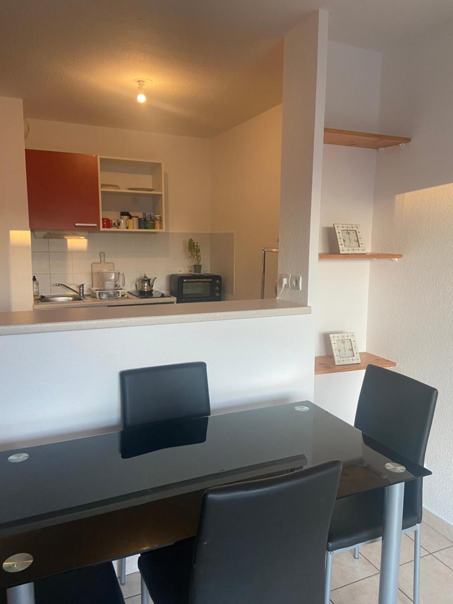 Ferienwohnung Apparemment Lumineux Proche De La Mer Béziers Exterior foto